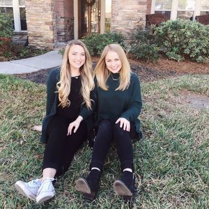 Meet your Posher, Crystal